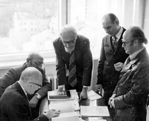 � ��������� ����������� �� ����. ����� �������: �. ������, �. ���������, �. �������, �. �������, �. �����.